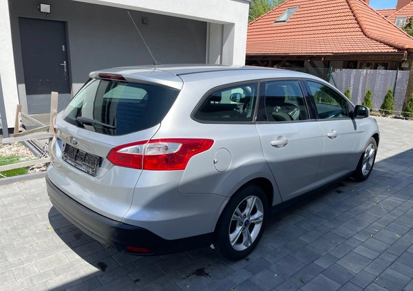 Ford Focus cena 22900 przebieg: 139000, rok produkcji 2011 z Drezdenko małe 67